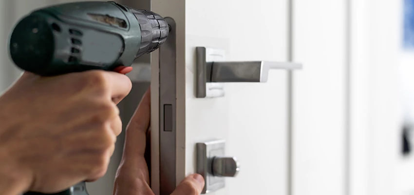 Locksmith For Lock Replacement Near Me in Boyes Hot Springs, CA