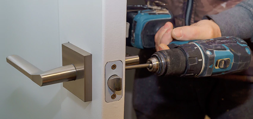 Broken Door Handle Lock Repair in Boyes Hot Springs, California